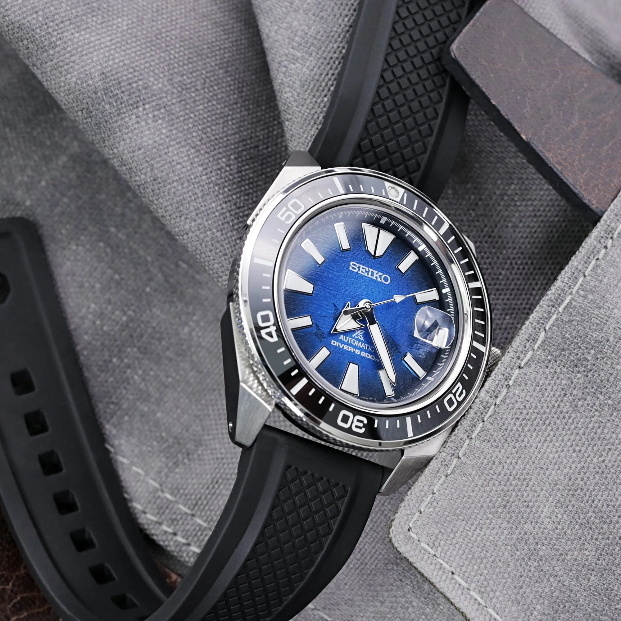 Crisscross Black FKM Quick Release Rubber Strap, 20mm or 22mm