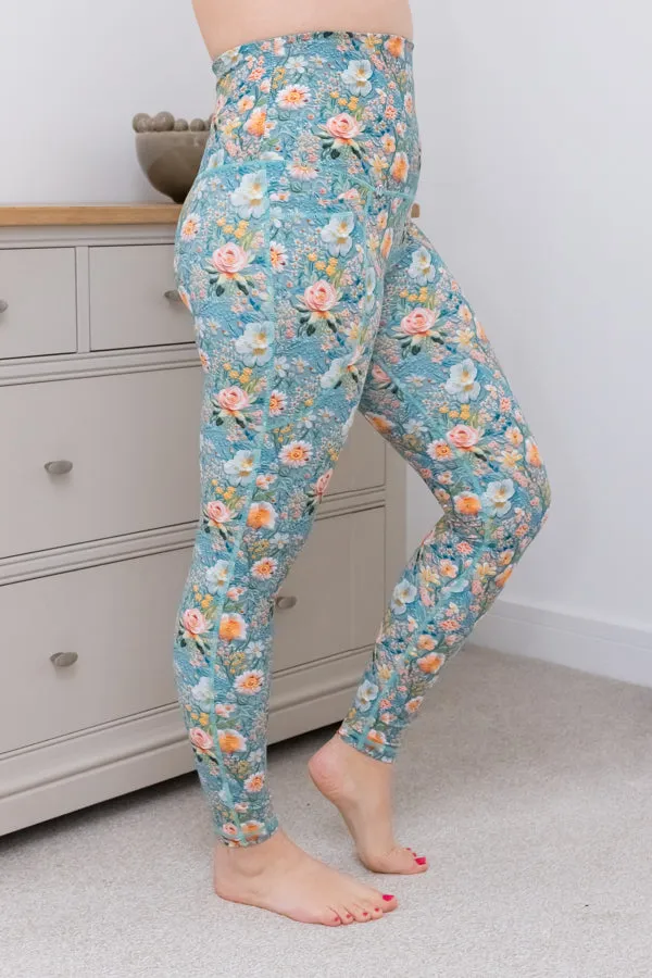 Duck Egg Embroidery Print 2 Pocket Full Leggings