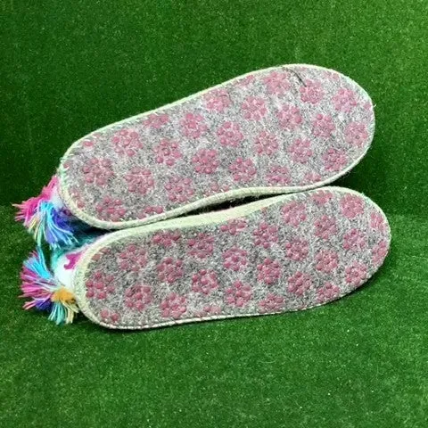 Garnet Hill Slippers Size: 13