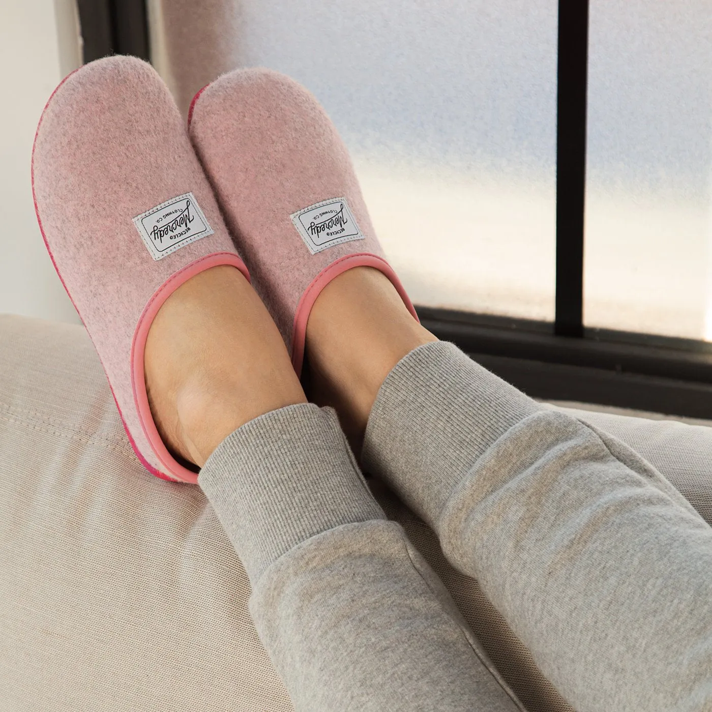 Mercredy Women's Slippers, Pink & Fuchsia