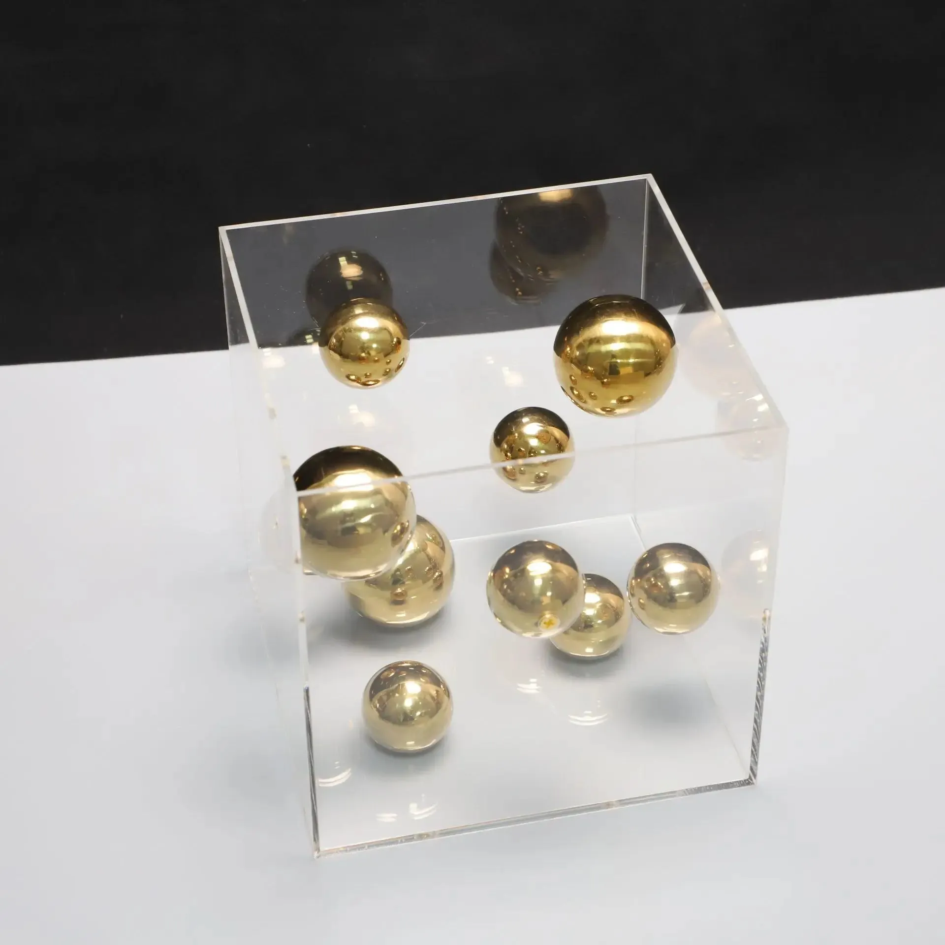 Modern Spherical Art Display Cube